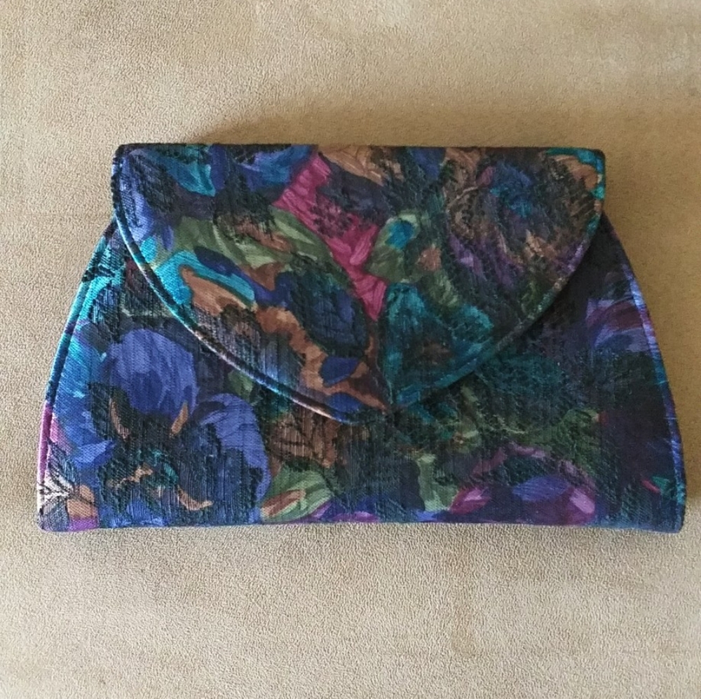 Vintage Elegant Clutch Bag